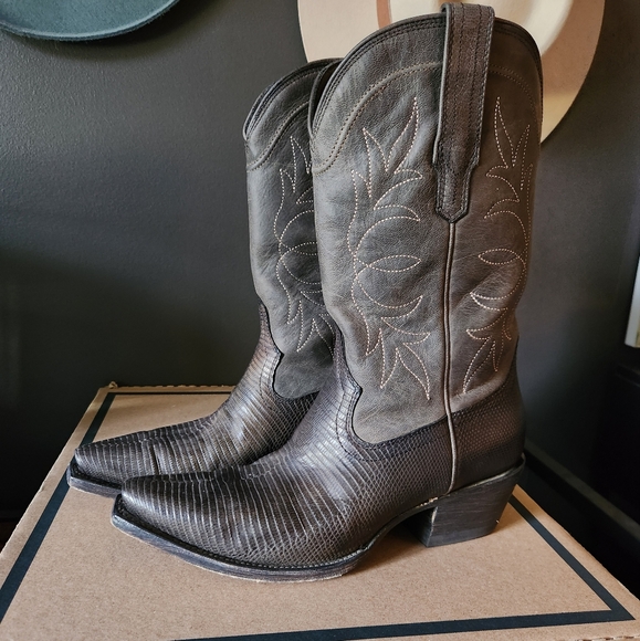 Tecovas Midnight Relic Lizard - Picture 1 of 5